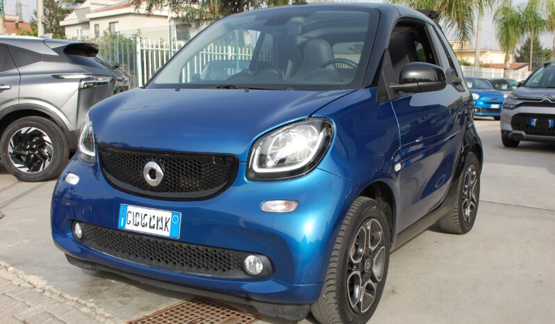 Smart forTwo Cabrio 0.9 t Prime 90CV twinamic Lega Pelle USB pieno