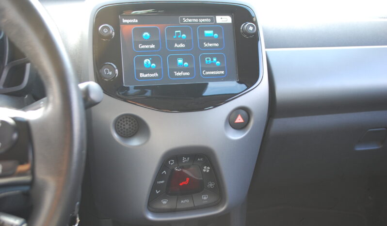 Toyota Aygo 5p 1.0 x-cool 72CV Uff Italy Clima USB Connect pieno