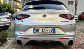 Alfa Romeo Stelvio 2.2 t Sprint Q4 190CV auto Led Uff Italy Pelle USB pieno