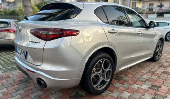 Alfa Romeo Stelvio 2.2 t Sprint Q4 190CV auto Led Uff Italy Pelle USB pieno