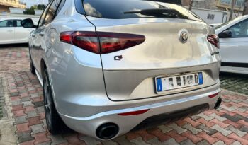 Alfa Romeo Stelvio 2.2 t Sprint Q4 190CV auto Led Uff Italy Pelle USB pieno