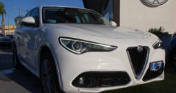 Alfa Romeo Stelvio 2.2 t Business Q4 210cv auto Lega Clima Uff Italy