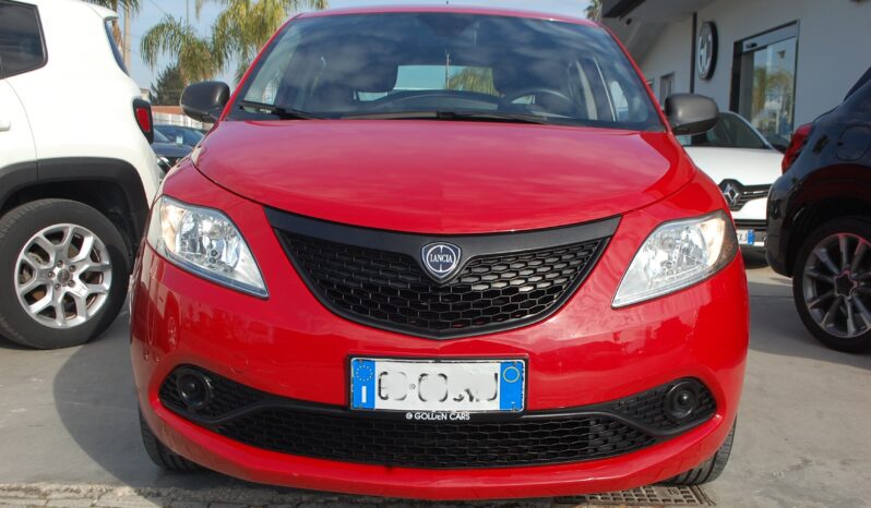 Lancia Ypsilon 1.0 firefly hybrid 70CV Silver S&S Uff Italy USB pieno