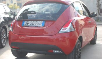 Lancia Ypsilon 1.0 firefly hybrid 70CV Silver S&S Uff Italy USB pieno